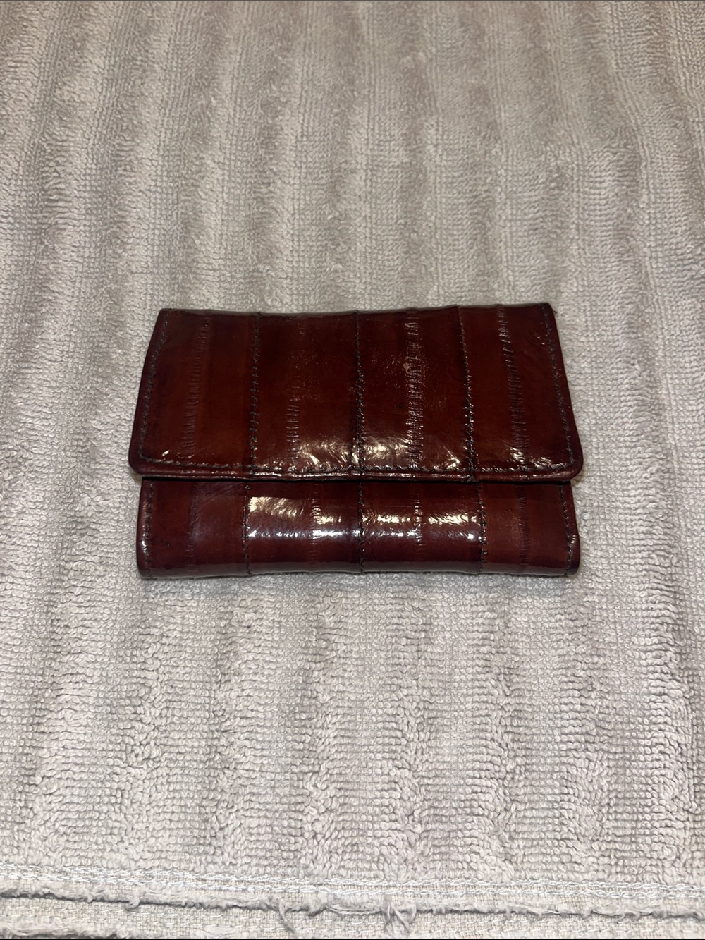 Vintage Compact Eel Skin Leather Key Wallet
